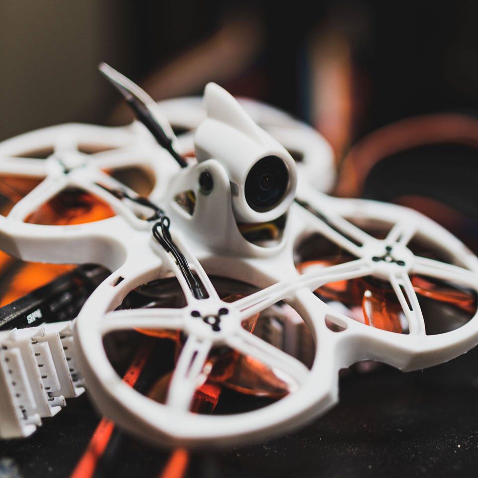 Emax Tinyhawk II 2 RTF FPV Rac - Drone Cinematic 评论和价格